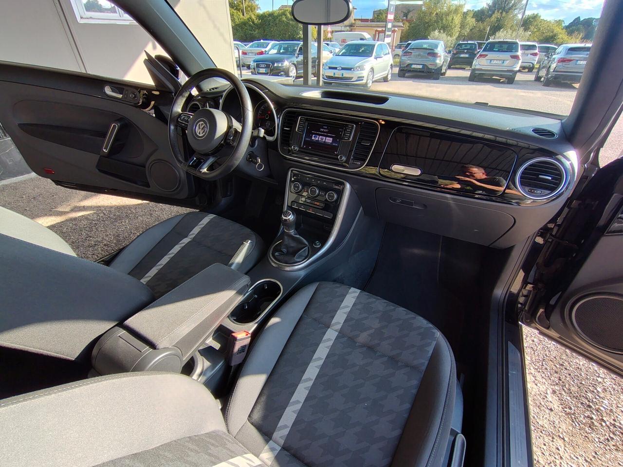 Volkswagen Maggiolino Cabrio 1.2 TSI Design BlueMotion Technology
