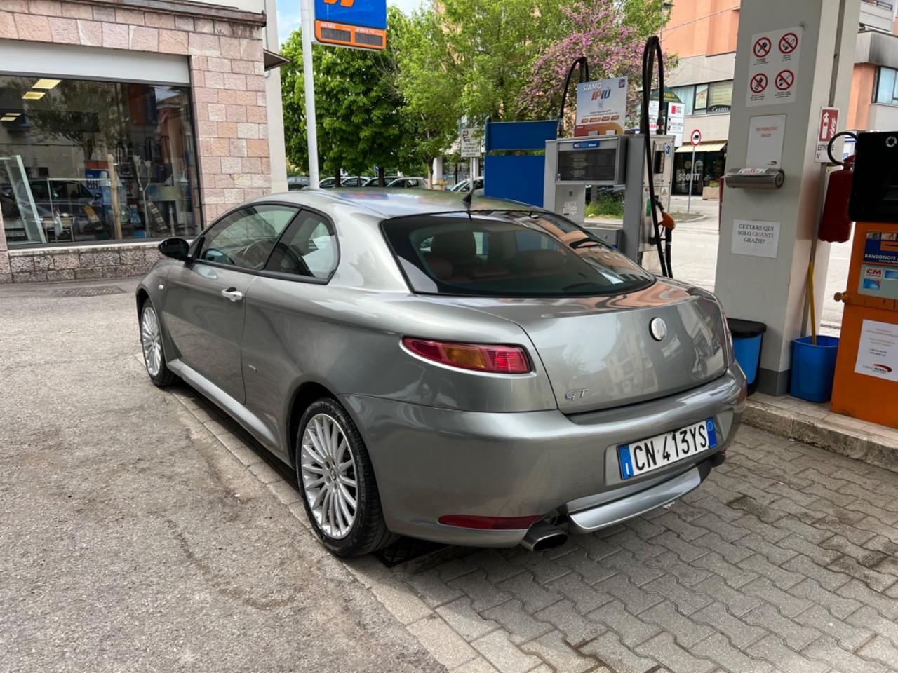 Alfa Romeo GT 1.9 MJT 16V Distinctive