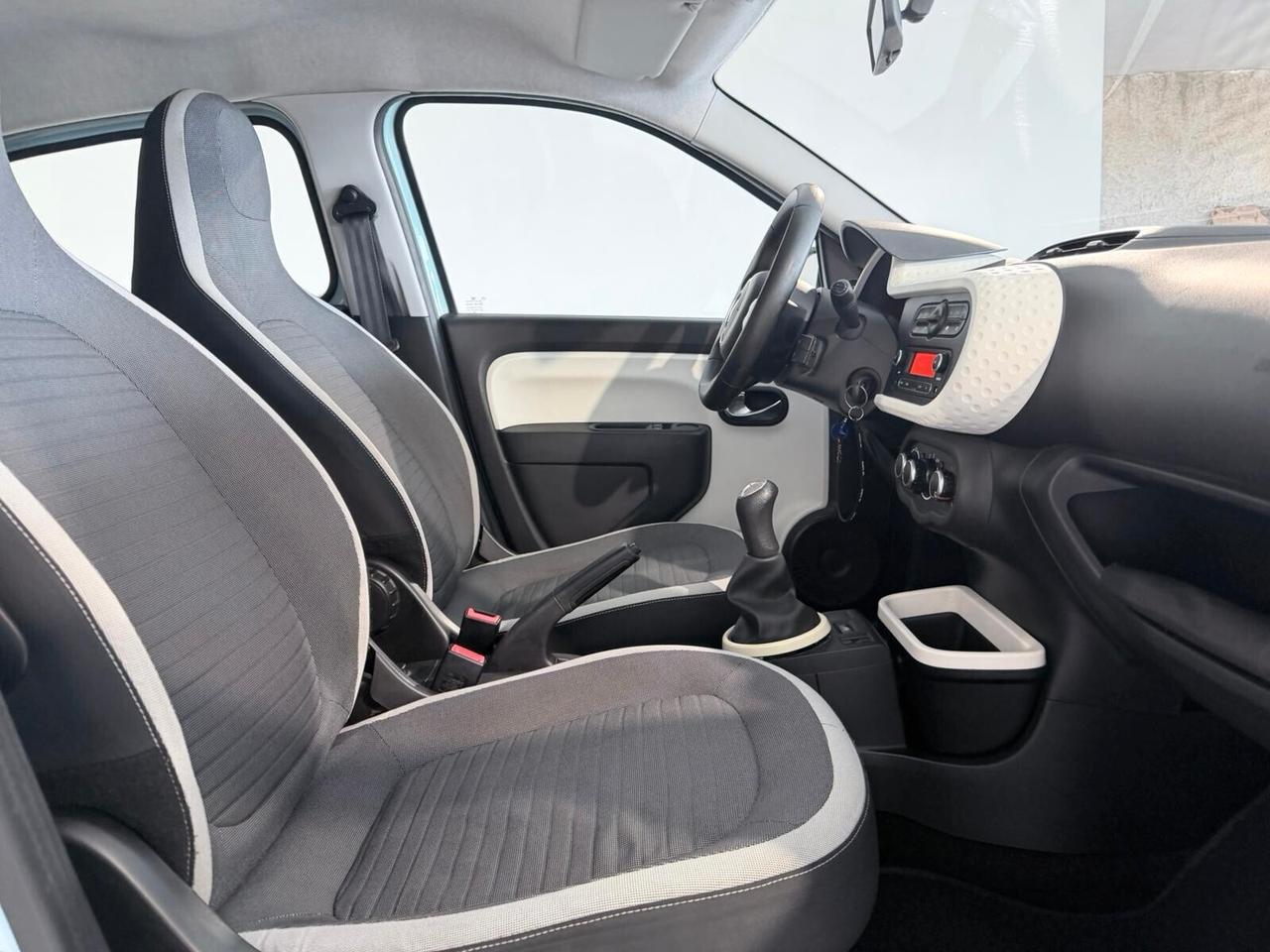 Renault Twingo ACCONTO 0€ RATE DA 175€ AL MESE