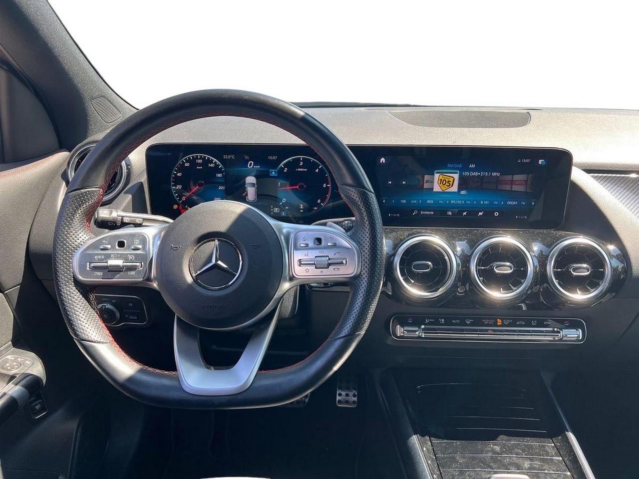 Mercedes-Benz GLA 200 d Premium auto