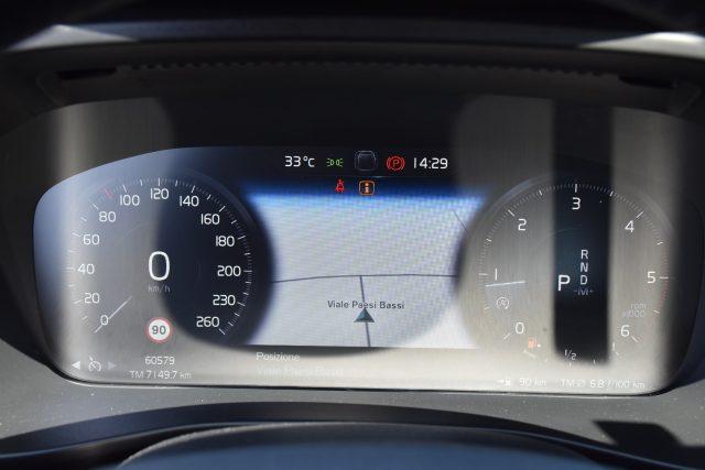 VOLVO XC40 D3 Geartronic Business