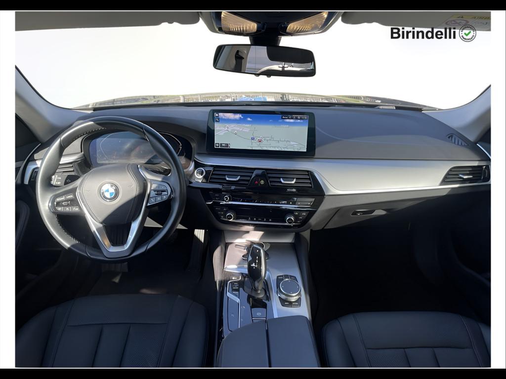 BMW Serie 5(G30/31/F90) - 518d 48V Business