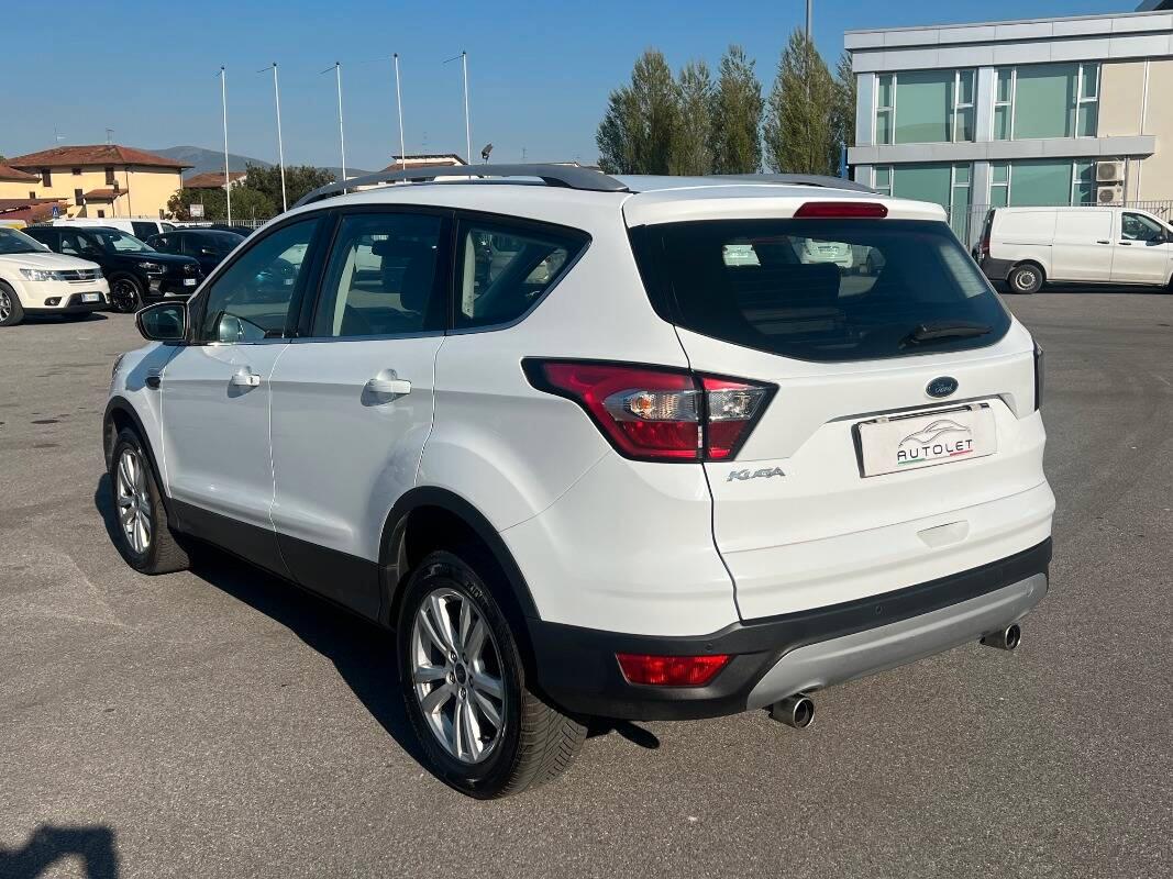 Ford Kuga 1.5 tdci Plus s&s 2wd 120cv