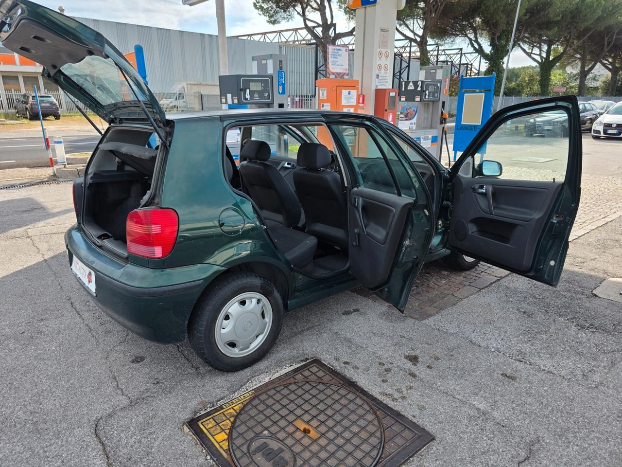 Volkswagen Polo 1.4 cat 5 porte Con 266.000km Neopatentati ok