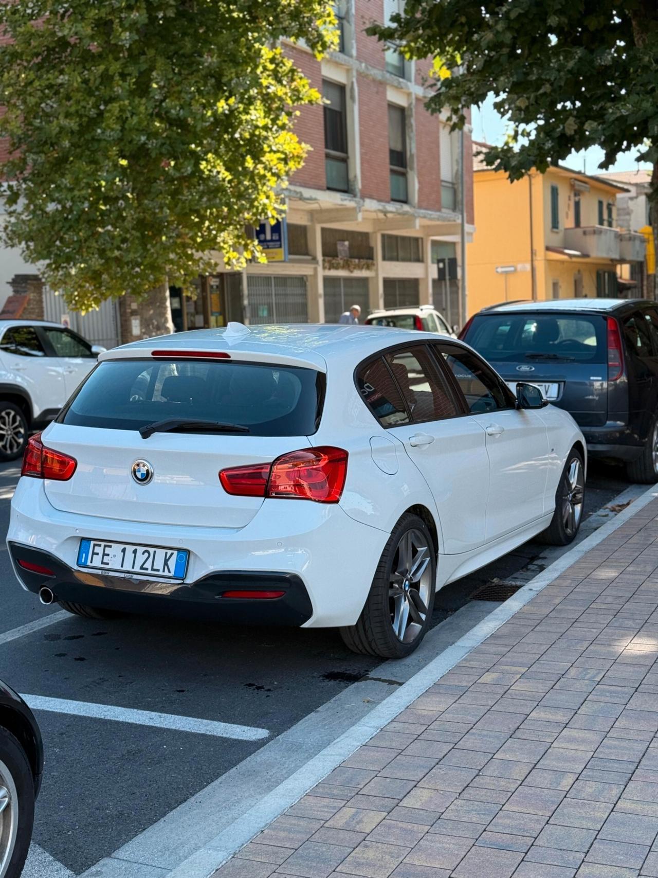 Bmw 116 116d 5p. Urban
