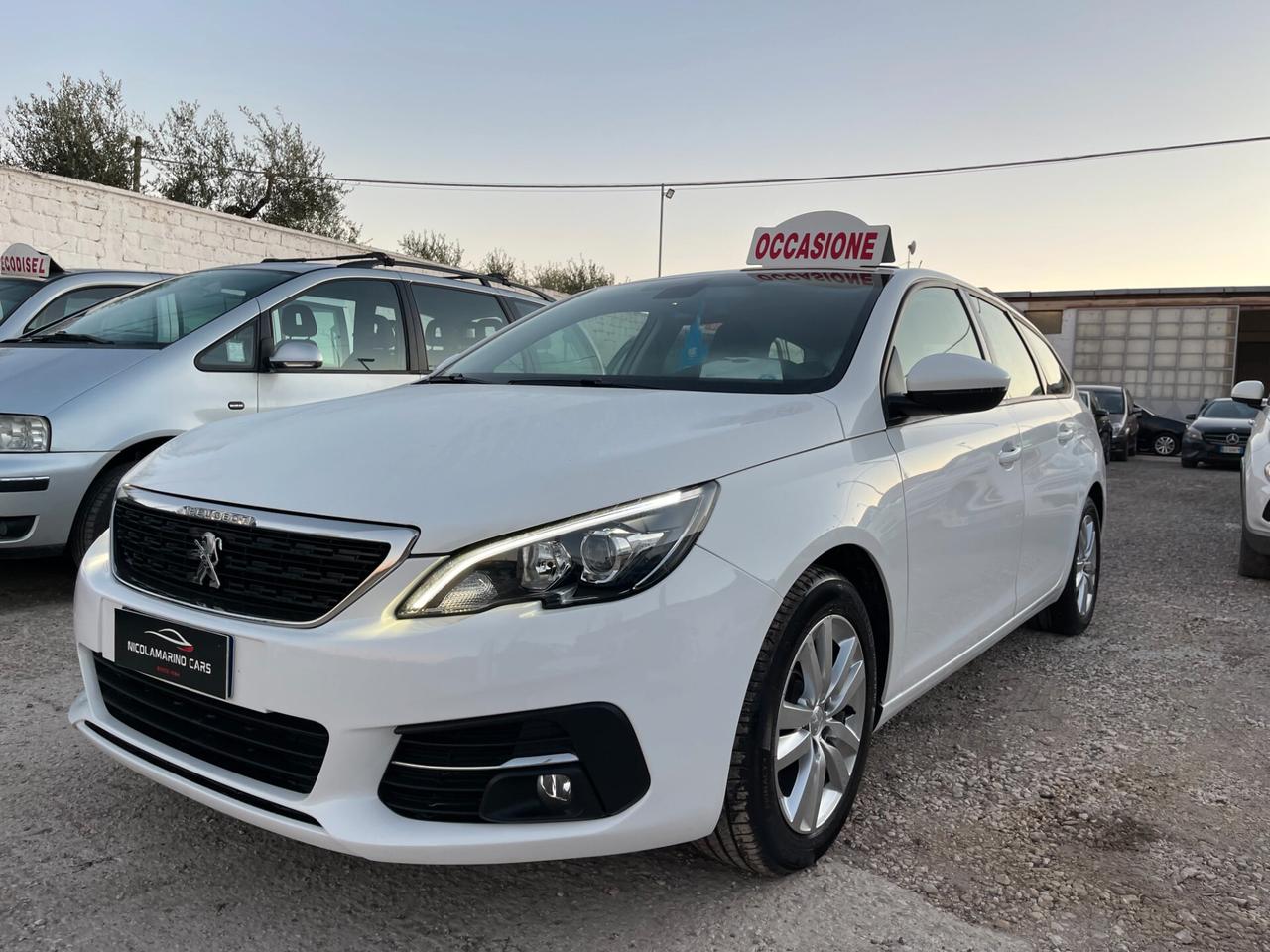 Peugeot 308 1.5 BlueHdi 100Cv "81.000KM"