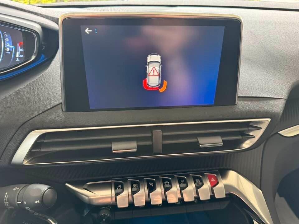 Peugeot 3008 BlueHDi 130 S&S Business