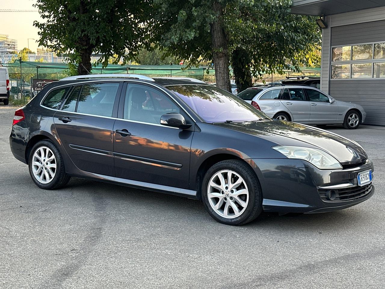 Renault Laguna 2.0 dCi SporTour soli 130mila km