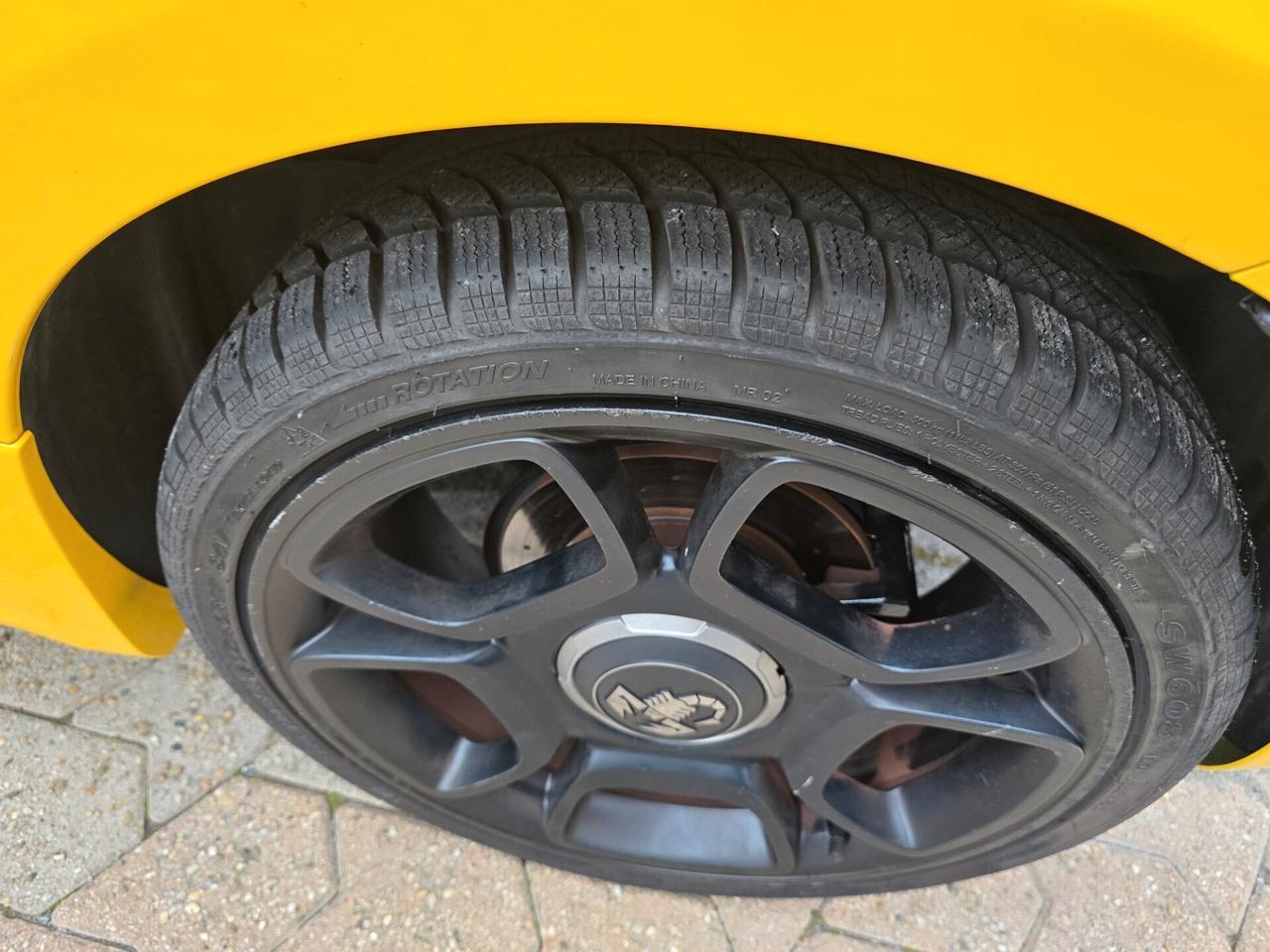 Abarth 595 1.4 Turbo T-Jet 160 CV Pista