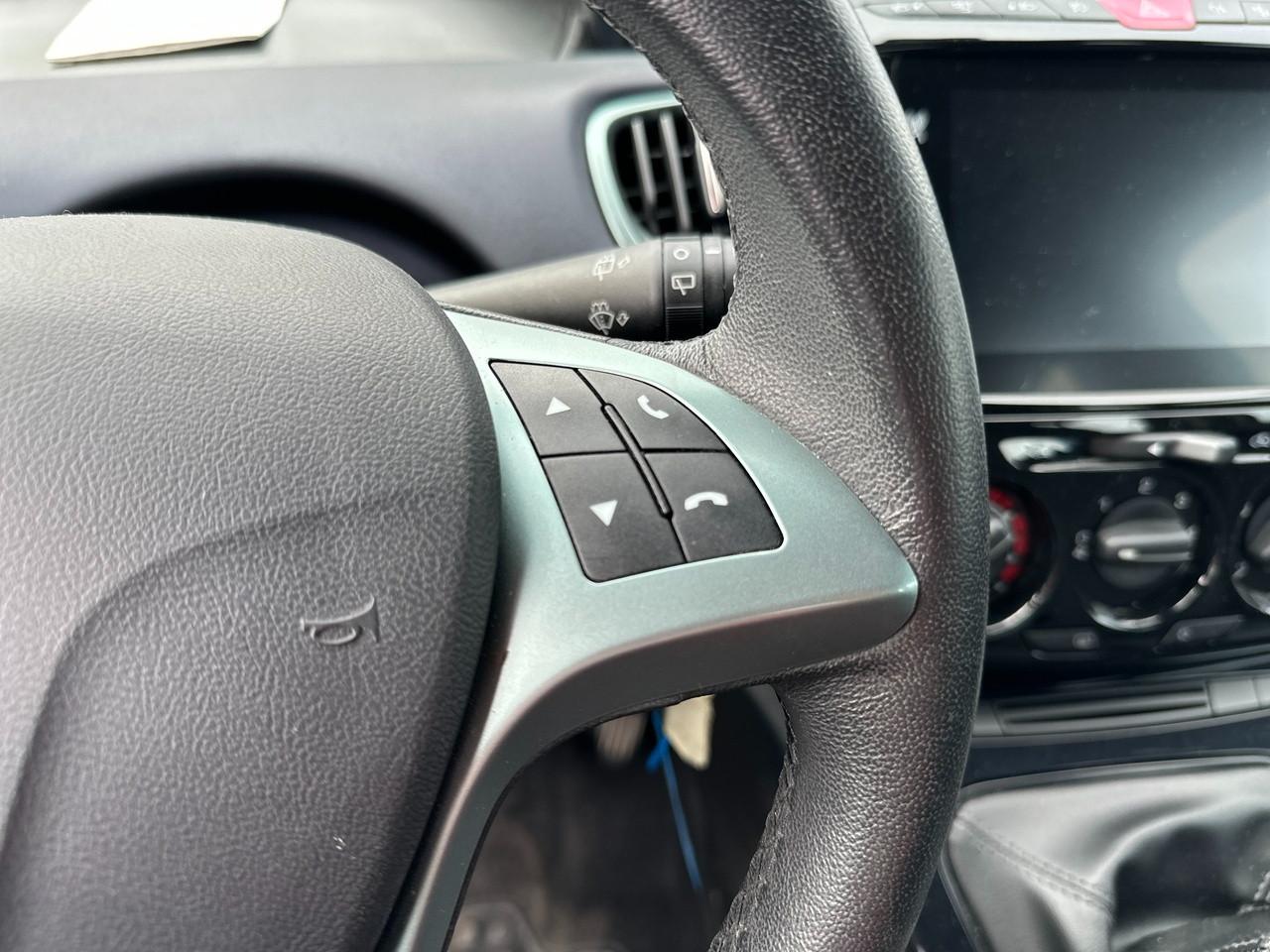 LANCIA Ypsilon III 2021 - Ypsilon 1.0 firefly hybrid Gold s&s 70cv 5p.ti