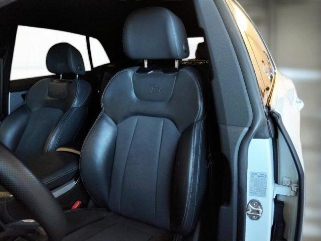 AUDI Q8 45 TDI quattro tiptronic Sport