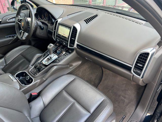PORSCHE Cayenne 3.0 Diesel