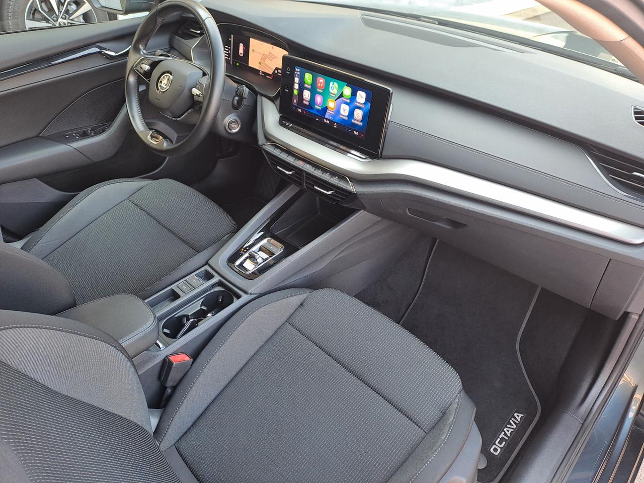Skoda Octavia 2.0 TDI 150CV DSG STYLE
