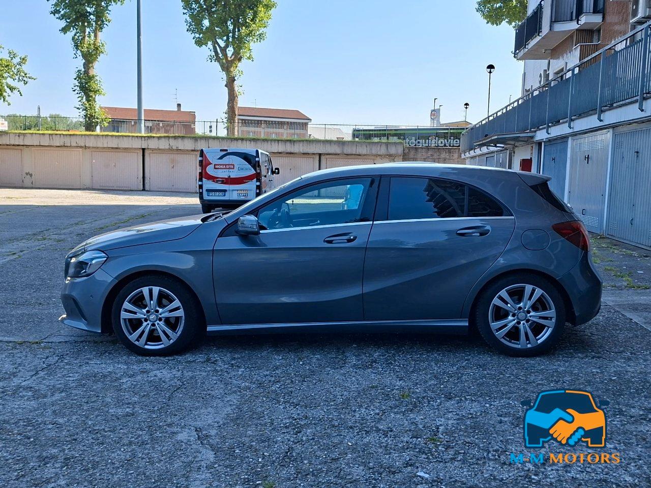 Mercedes A 200 D Sport 7G-DCT my16