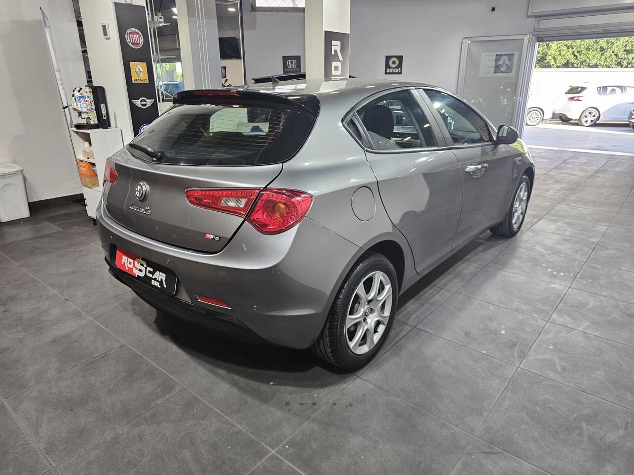 Alfa Romeo Giulietta 1.6 JTDm-2 105 CV Distinctive
