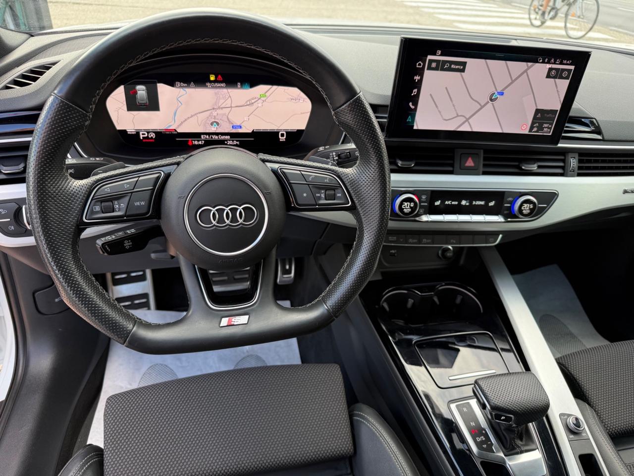 Audi A4 Avant 40 TDI quattro S tronic line edition
