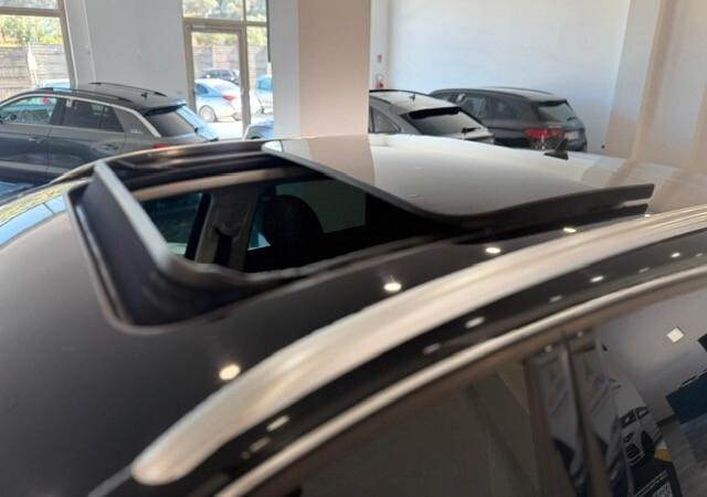 Audi Q3 2.0 TDI 150 CV quattro S tronic line Edition
