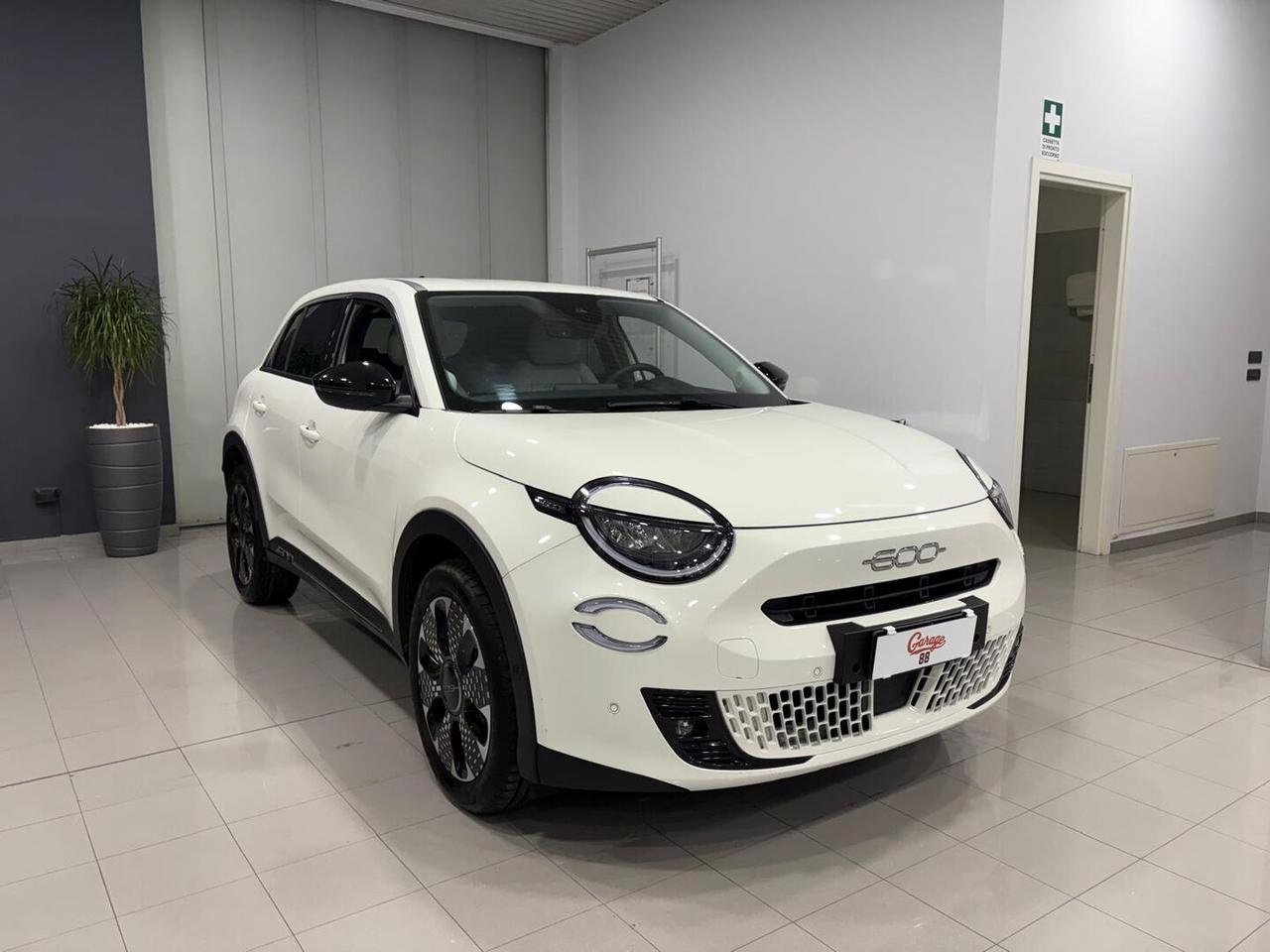 Fiat 600 1.2 hybrid La Prima 110cv auto