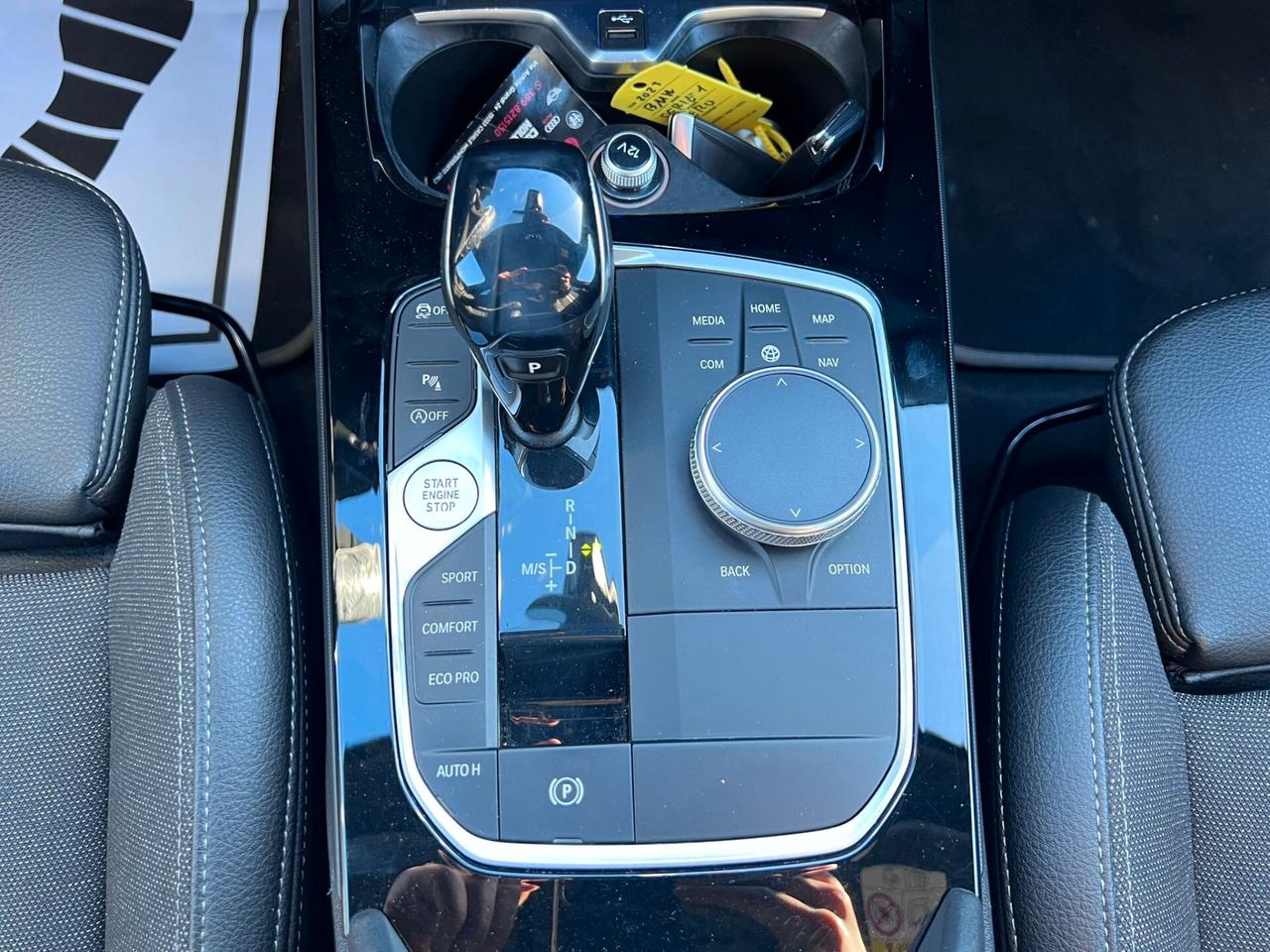 Bmw 118 118d 5p. Msport