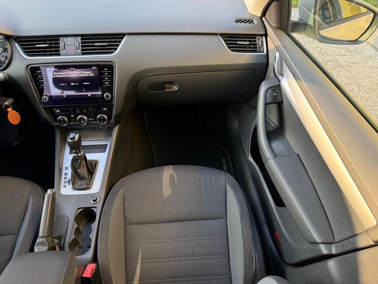 Skoda Octavia 1.6 TDI CR 115 CV DSG Wagon Executive