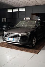Audi Q5 40 TDI 204 CV quattro S tronic Business Sport