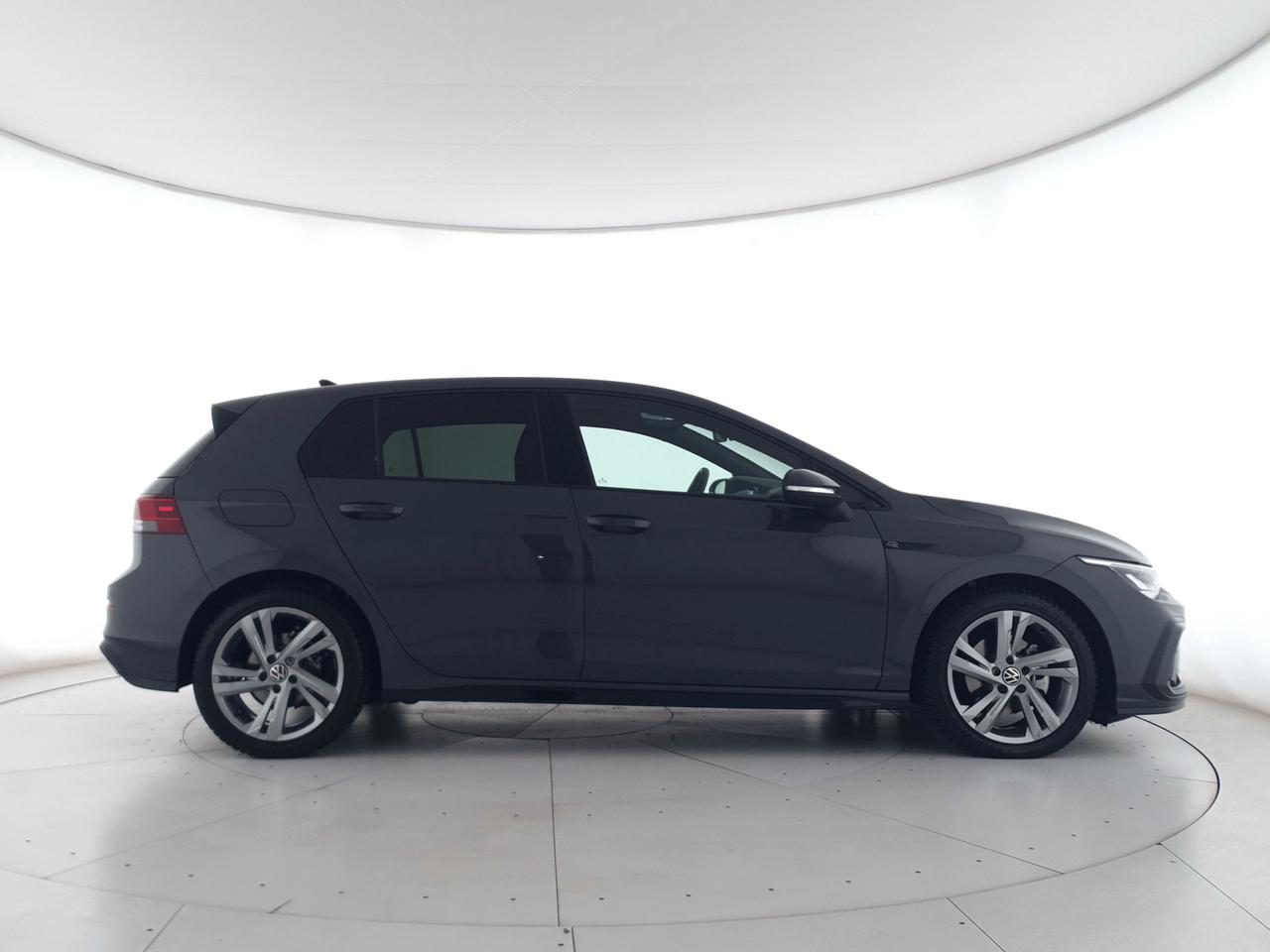 VOLKSWAGEN Golf 1.5 etsi evo R-Line 130cv dsg NEOPATENTATI+ACC+APPLE CARPLAY