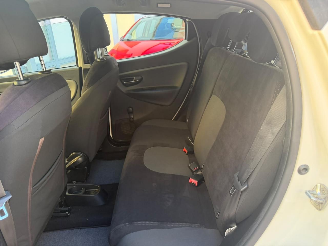 Lancia Ypsilon 1.2 69 CV 5 porte GPL Ecochic Platinum
