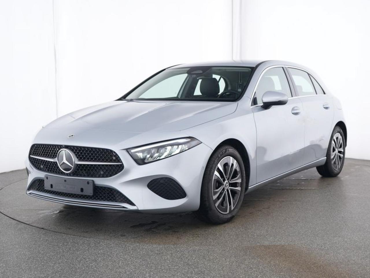 Mercedes-Benz A 180 180 Automatic Progressive Advanced