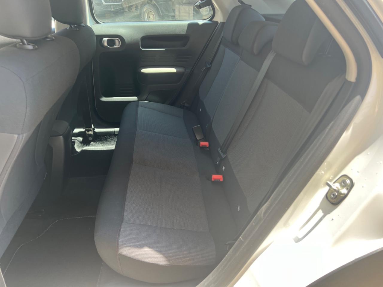 Citroen C4 Cactus BlueHDi 100 S&S Shine Pack