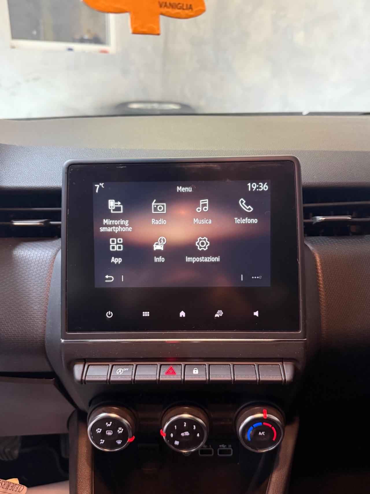 Renault Clio 2023 48.000 km