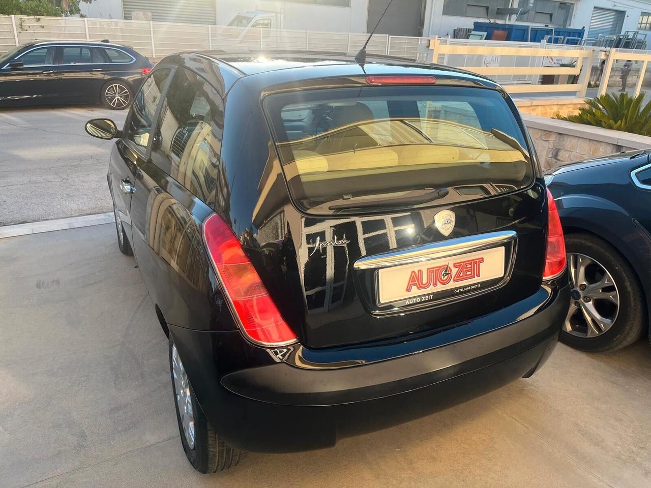 Lancia Ypsilon 1.2 Benzina