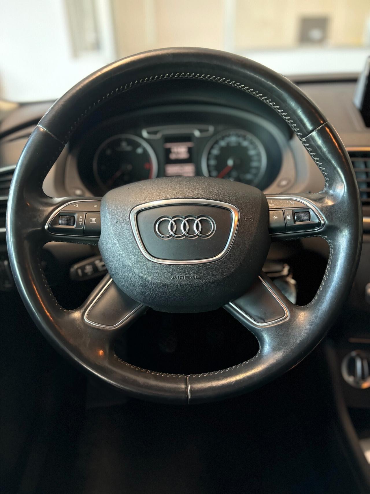 Audi Q3 2.0 tdi quattro 140cv