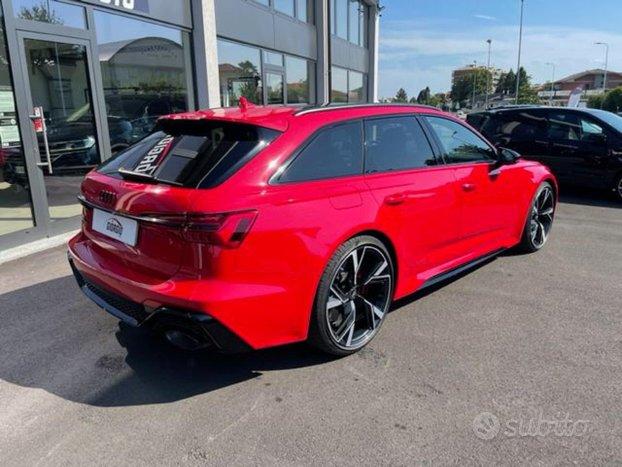 AUDI RS 6 Avant 4.0 TFSI V8 quattro tiptronic