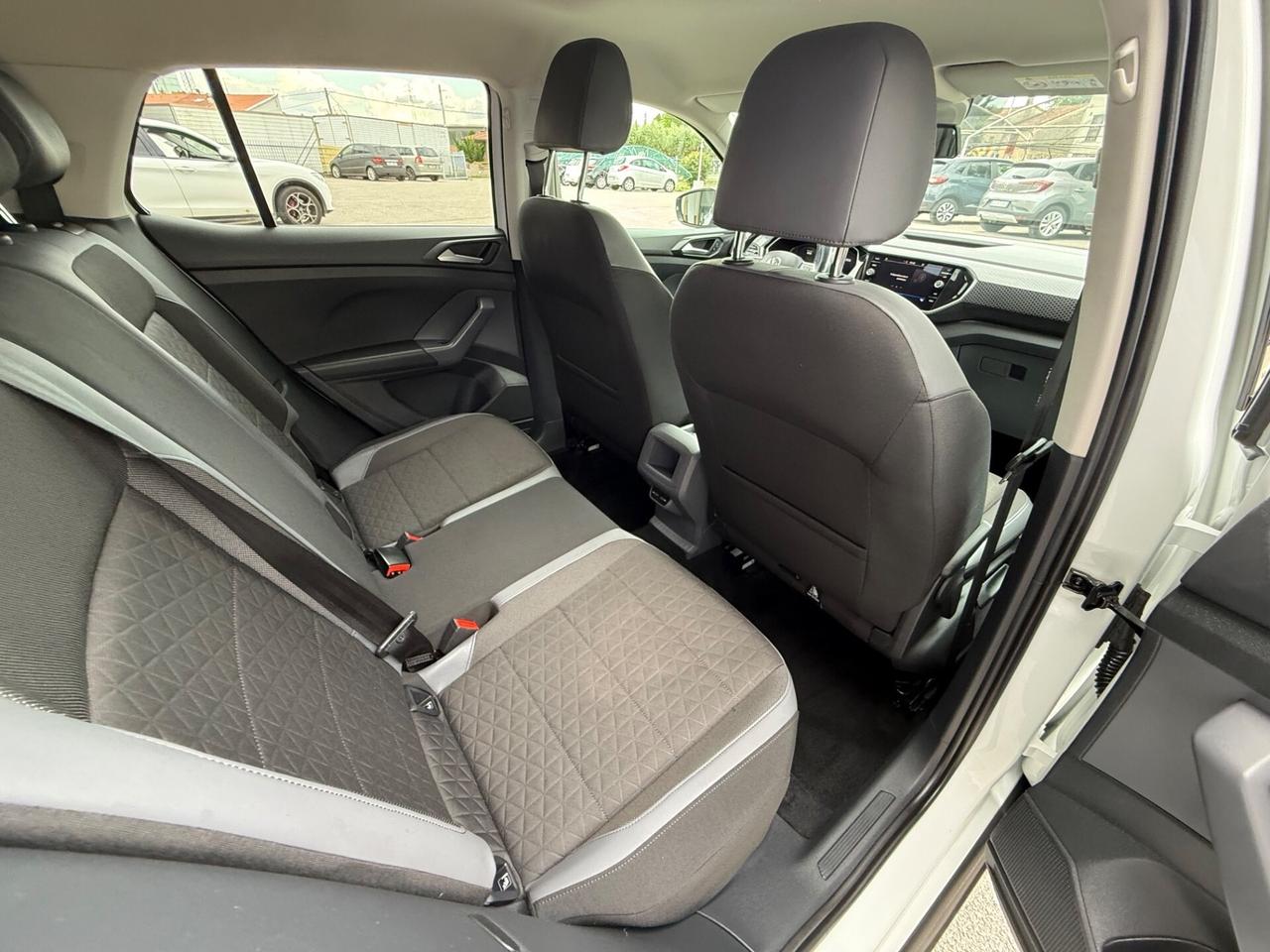 Volkswagen T-Cross 1.6 TDI 95 CV - Manuale
