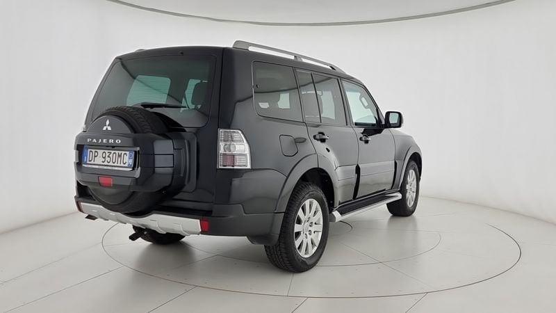 Mitsubishi Pajero Pajero 3.2 DI-D 16V aut. 5p. Instyle DPF