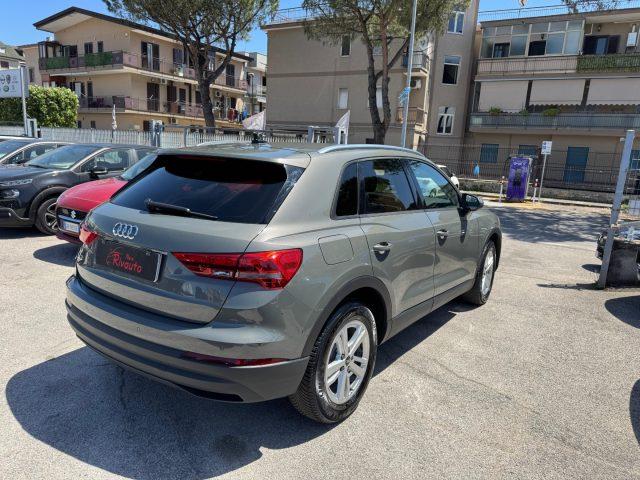 AUDI Q3 35 TDI S tronic