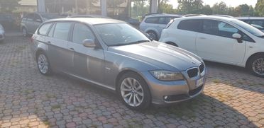 Bmw 320 320d cat xDrive Touring Futura 4x4