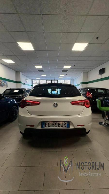 Alfa Romeo giulietta giulietta (2010-21)