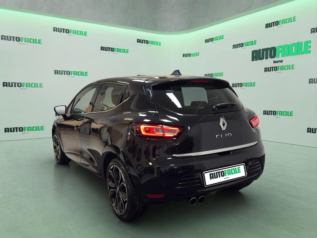 Renault Clio 1.0 TCE 90CV Moschino Intens - PRONTA CONSEGNA