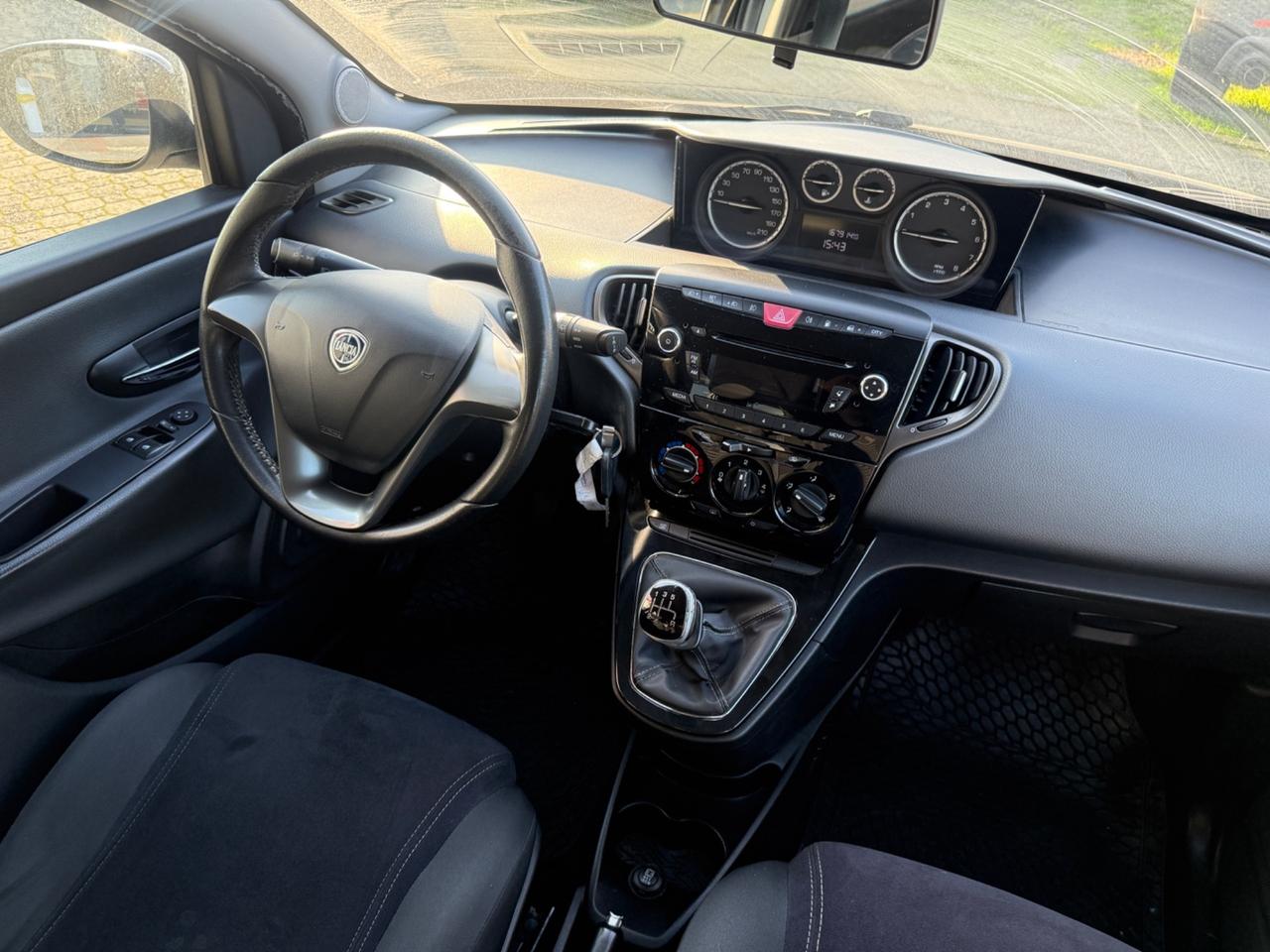 Lancia Ypsilon 1.2 69 CV 5 porte GPL Ecochic Gold