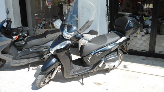HONDA SH 300 - 2015-43.000 KM