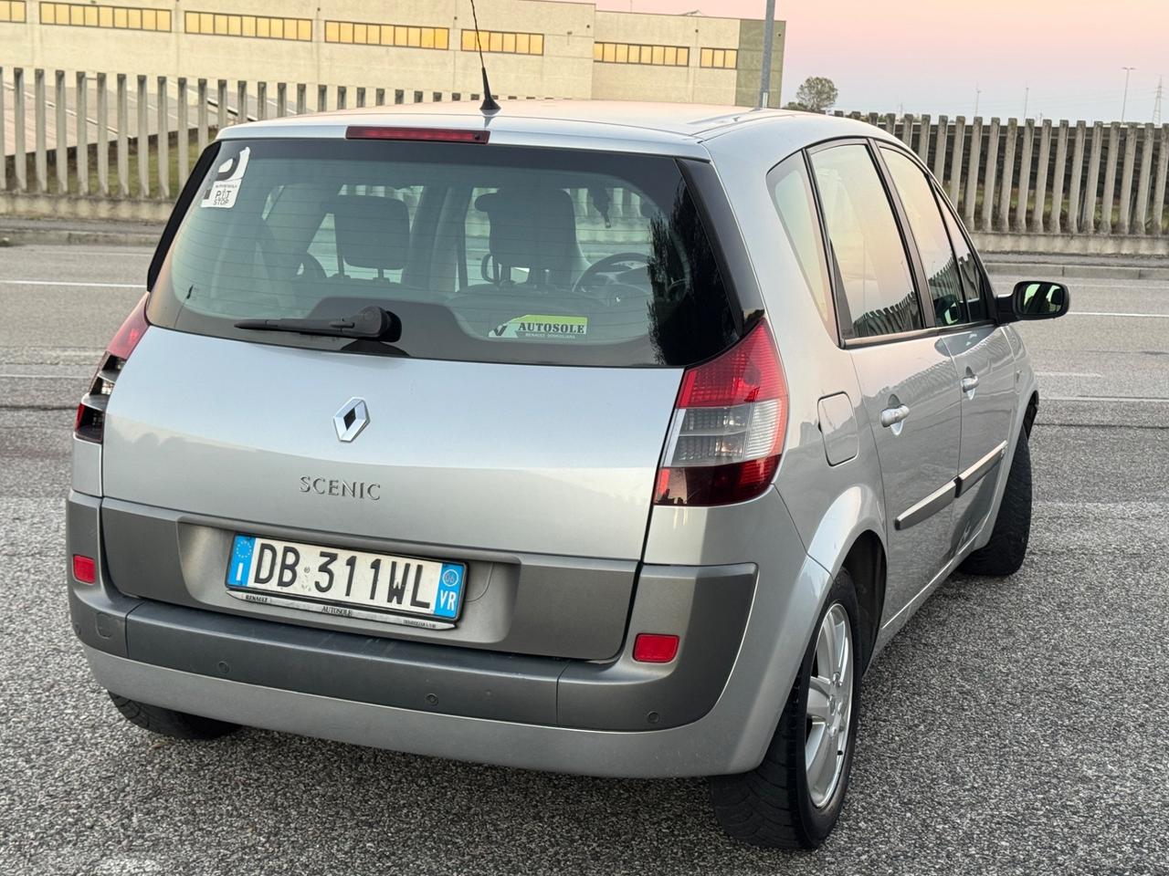 Renault Scenic 1.9 dCi 131cv