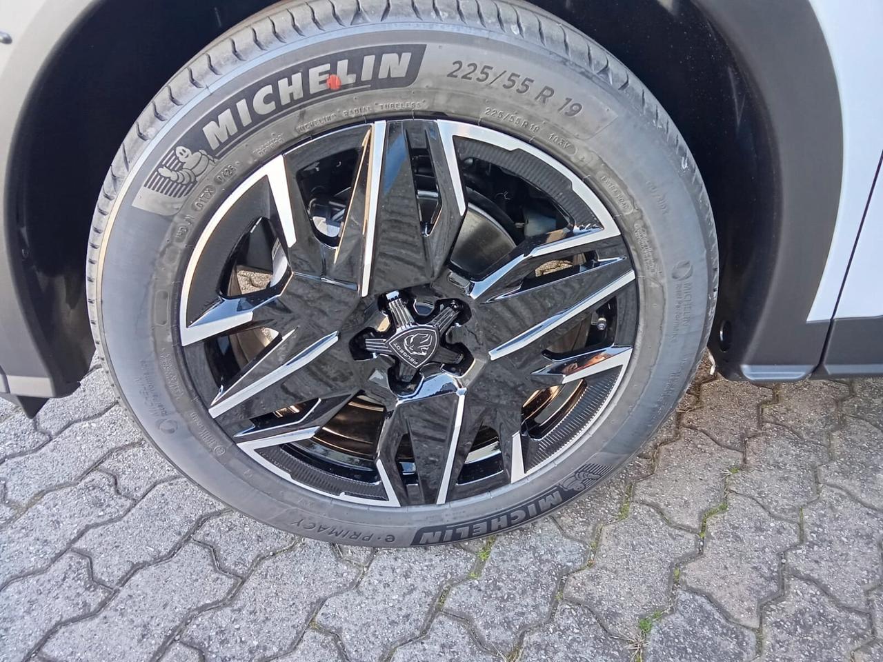 Peugeot 3008 Hybrid 145 e-DCS6 Allure