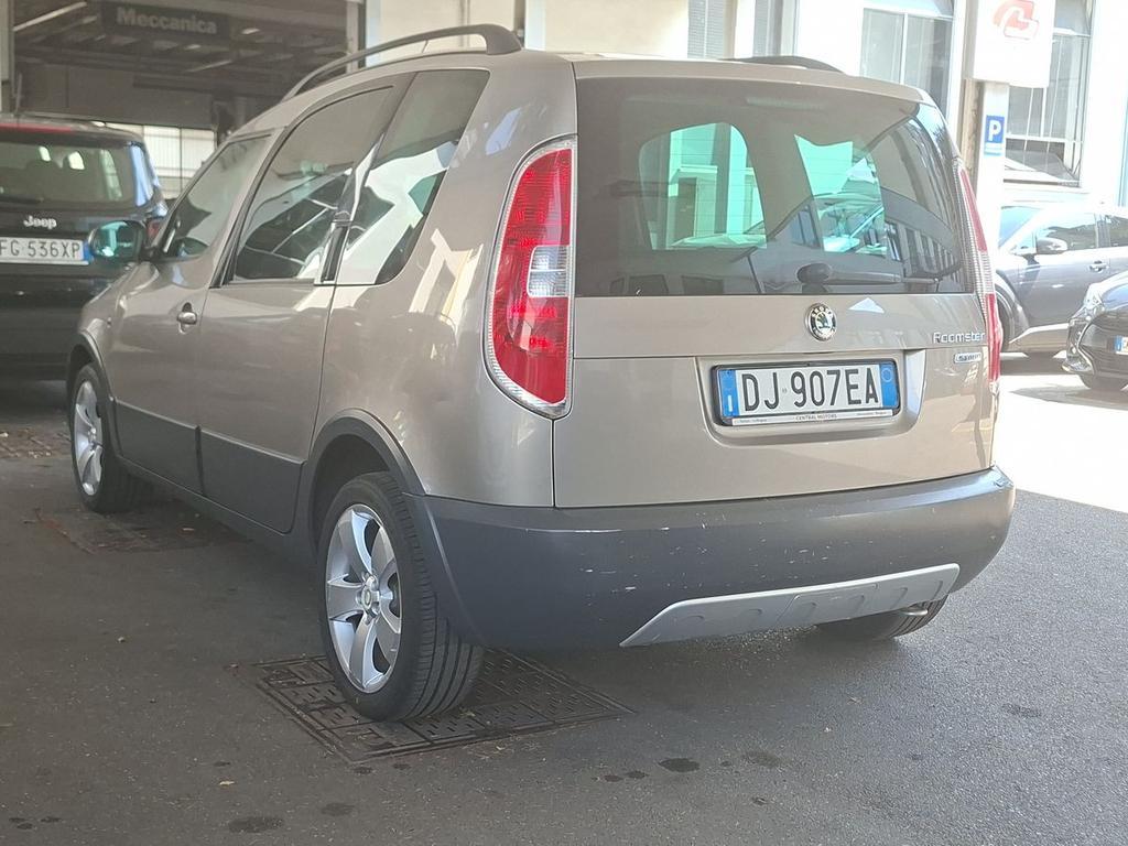 Skoda Roomster 1.4 Scout