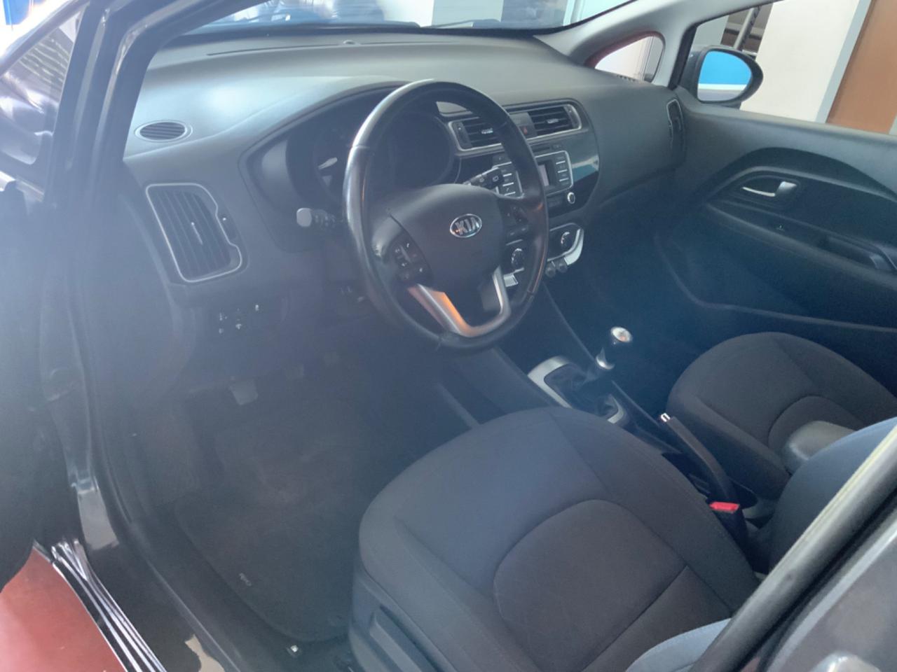 Kia Rio 1.2 CVVT 5p. Cool