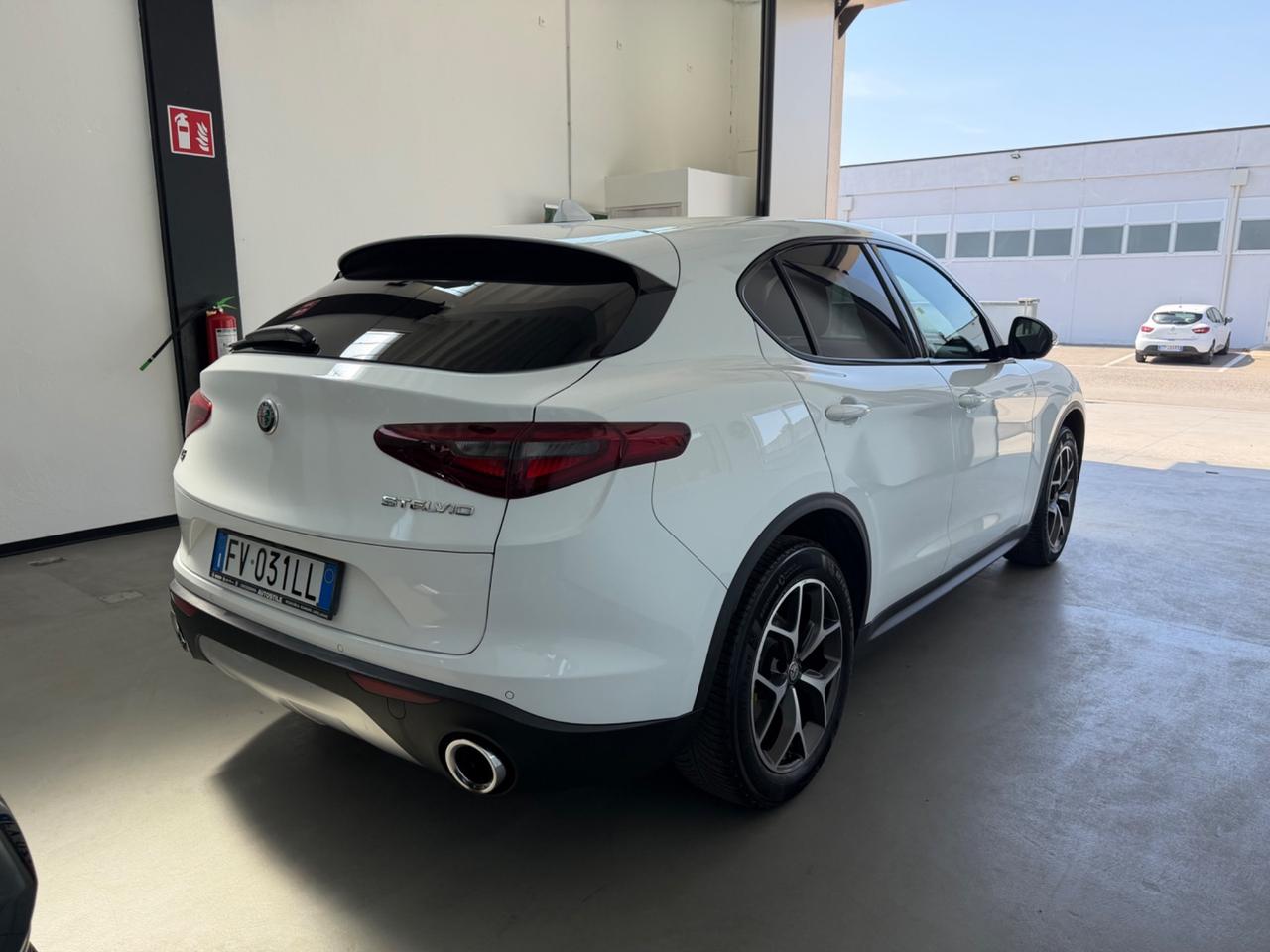 Alfa Romeo Stelvio 2.2 Turbodiesel 210 CV AT8 Q4 Executive