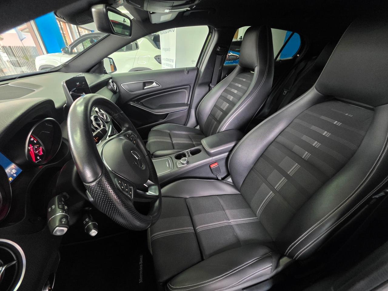 Mercedes-benz GLA 200d Automatic 4Matic Sport