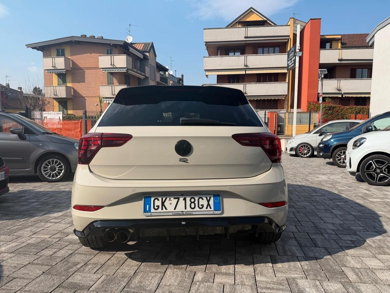 Volkswagen Polo VI 2022 1.0 tsi R-Line 95cv