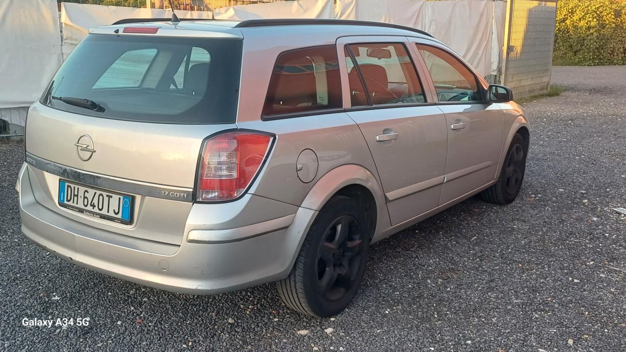Opel Astra 1.7 CDTI 101CV Station Wagon Cosmo