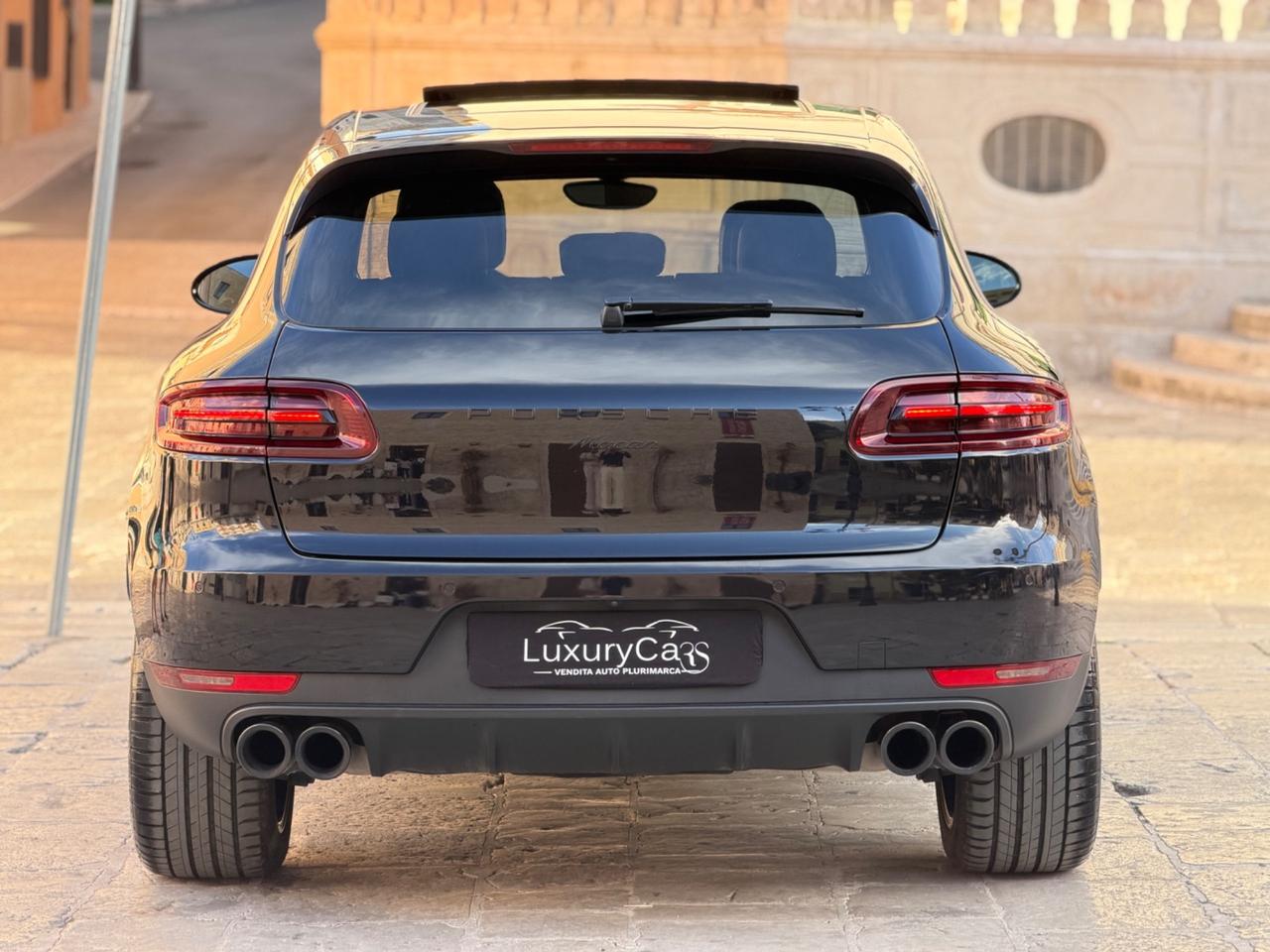 Porsche Macan 2.0 252 Cv PDK TETTO VENTILATI LED FULL